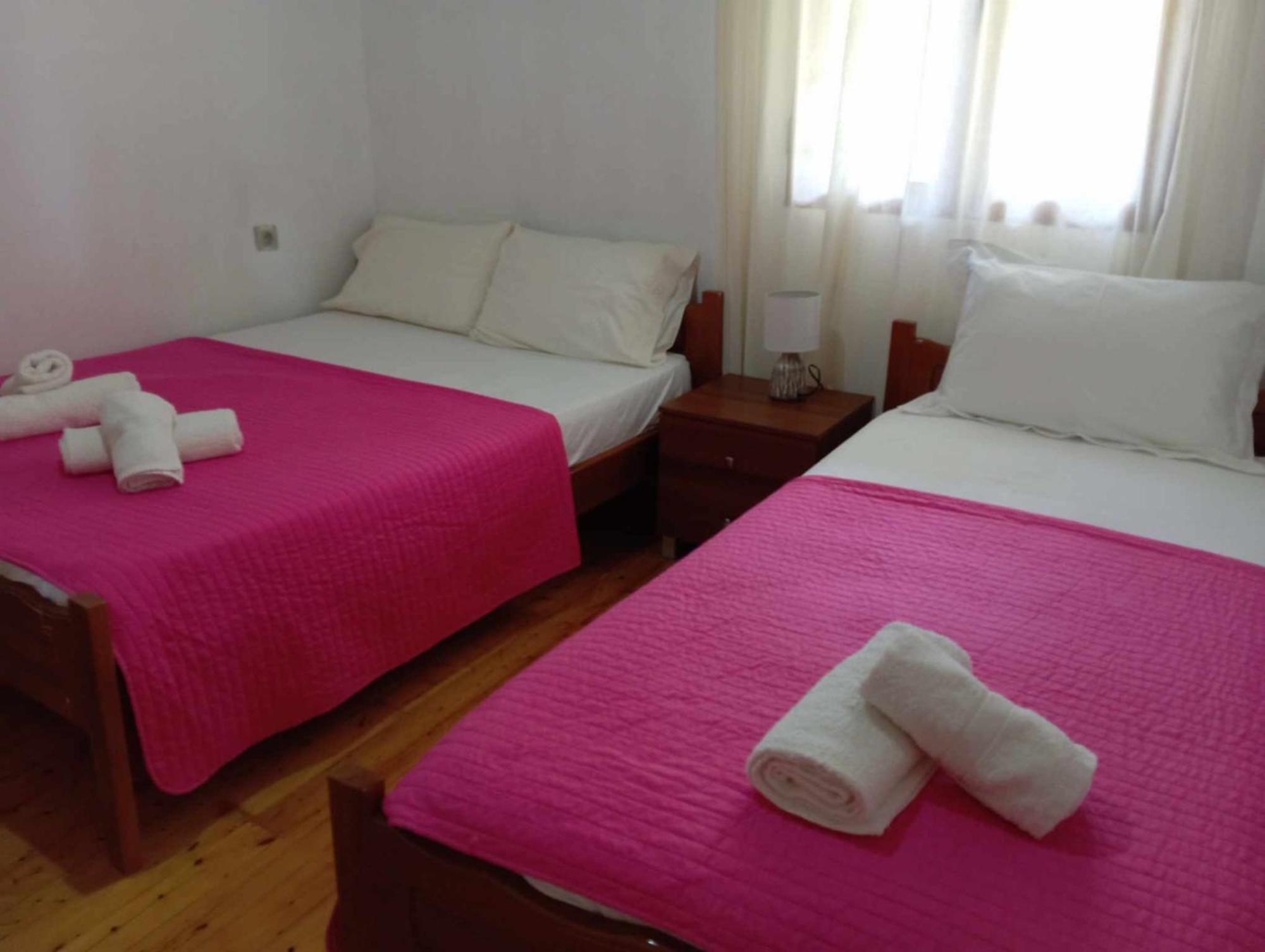 Relaxation Place Hotel Himarë Eksteriør billede